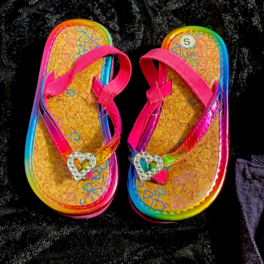 Beautiful little e sandles